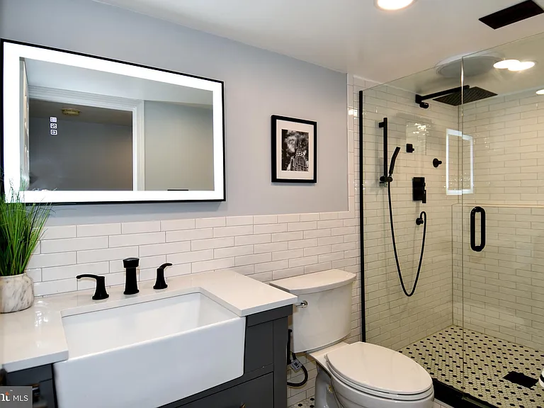 12134 Holly Knoll Cir — Photo 48