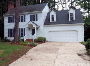 1008 W Saint Helena Pl, Apex, NC 27502