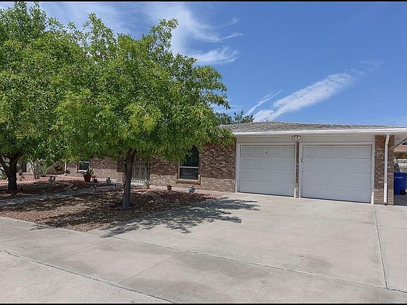4th image of 3145 Edgerock Dr