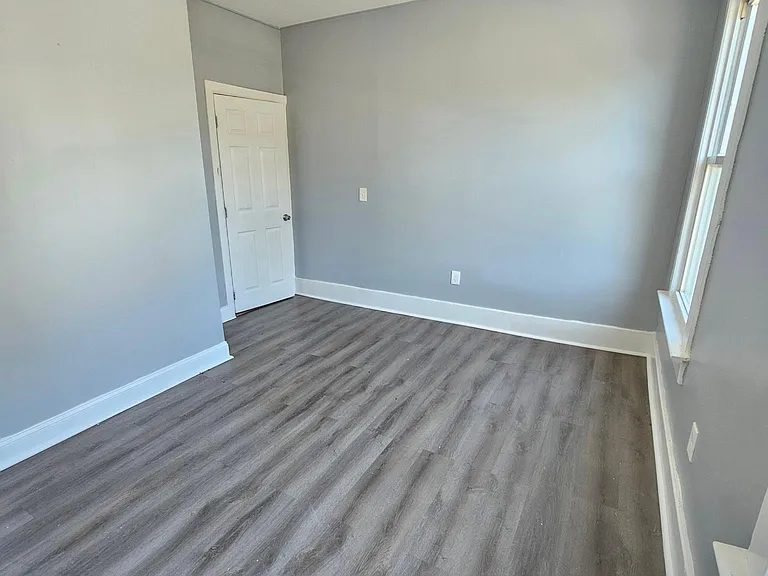 654 20th Ave #2 — Photo 7