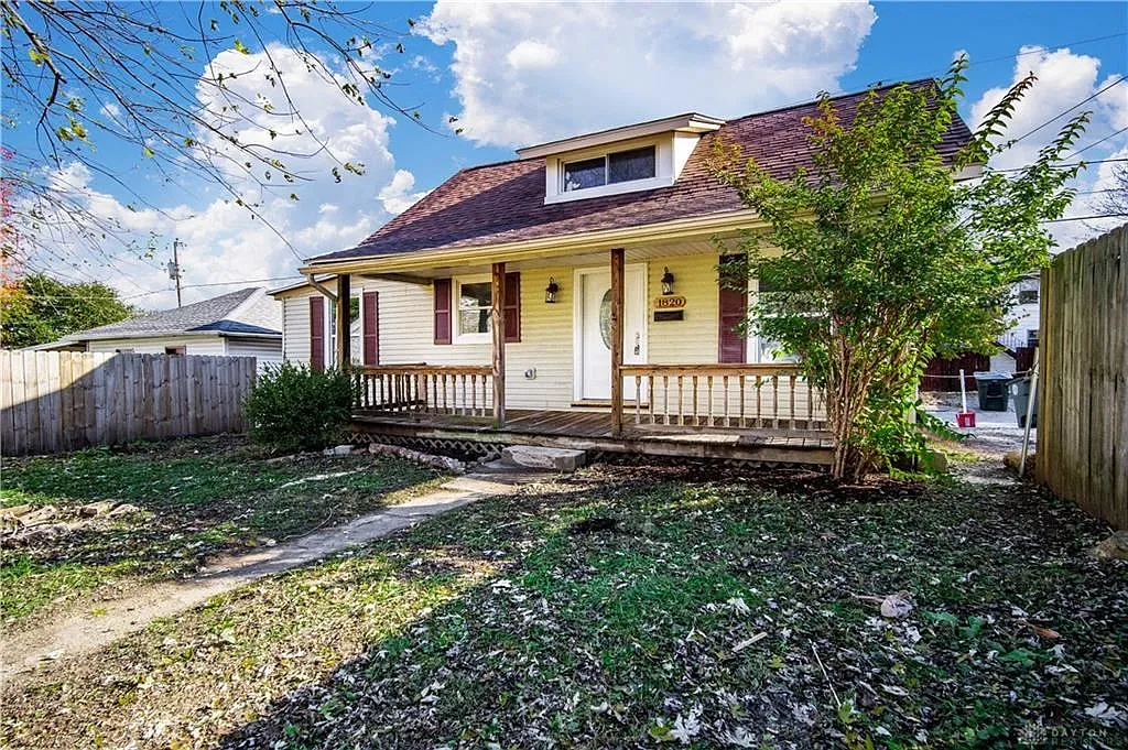 1820 King Ave photo 1