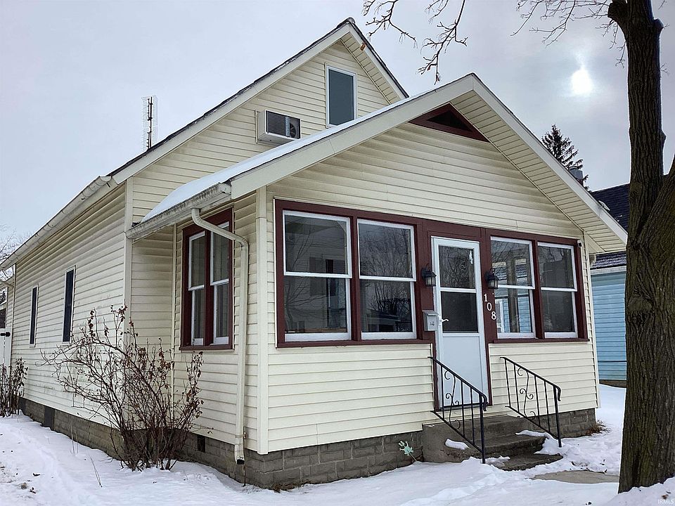 1st image of 108 N 11th St