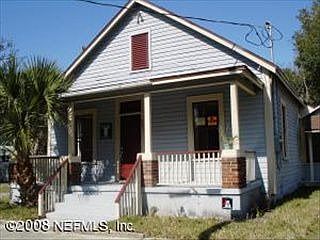 2nd image of 521 E 5th St