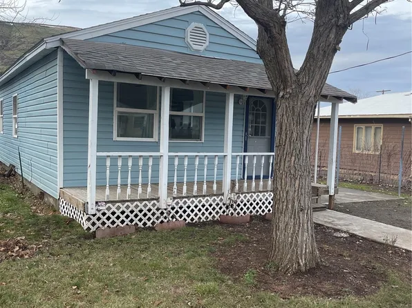 1126 S 4th Street, Dayton, WA 99328