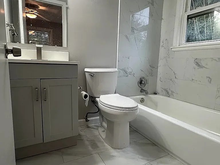 601 Madison St — Photo 9