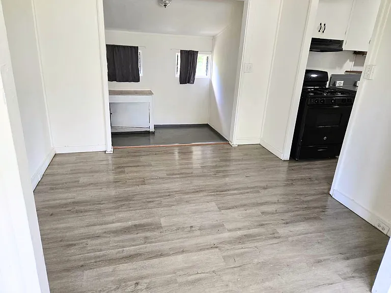 17-4079 Huina Rd #2 — Photo 5