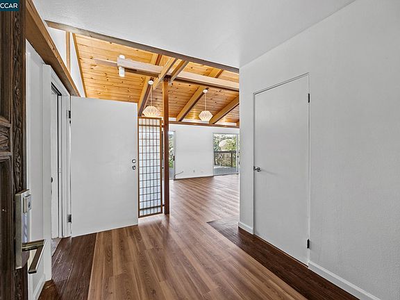 5th image of 3822 Quail Ridge Rd