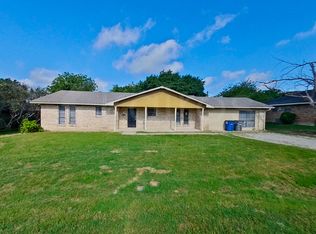 168 Creekview Dr E, Red Oak, TX 75154