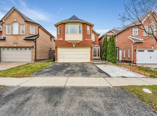 1048 Charminster Cres, Mississauga, ON L5V 1R1