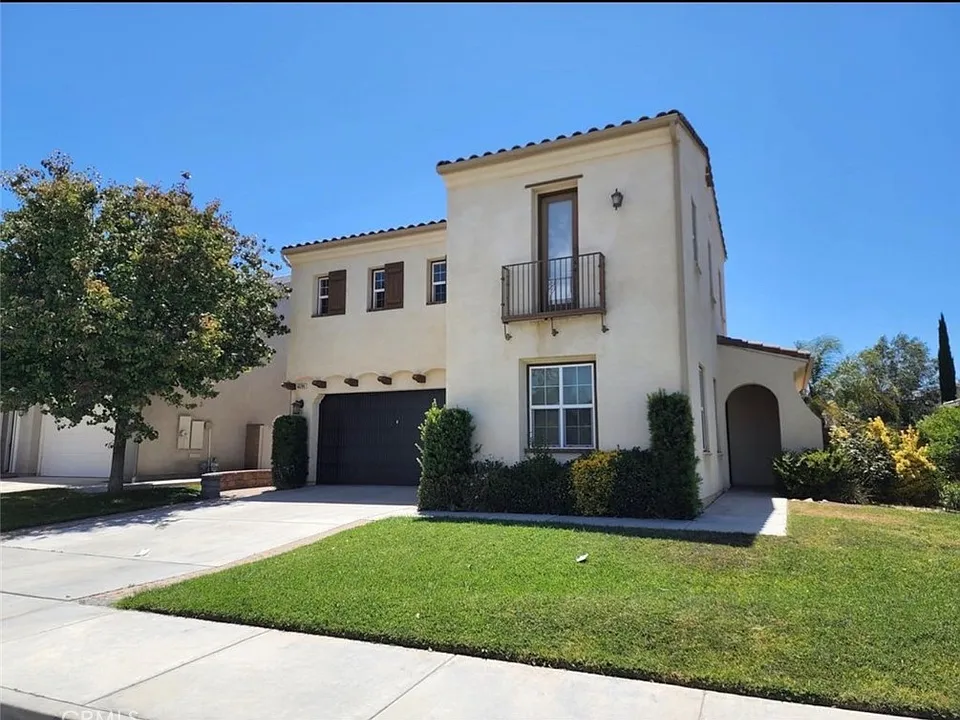 46289 Lone Pine Dr