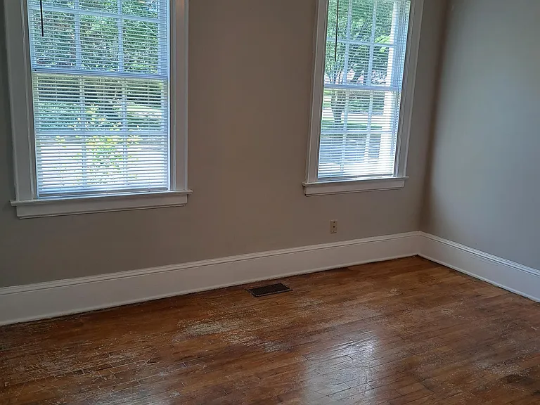 906 East Fairview Avenue (GS) - 902 — Photo 15