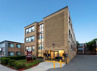 1675 Eglinton Avenue West, Toronto, ON M6E 2H4