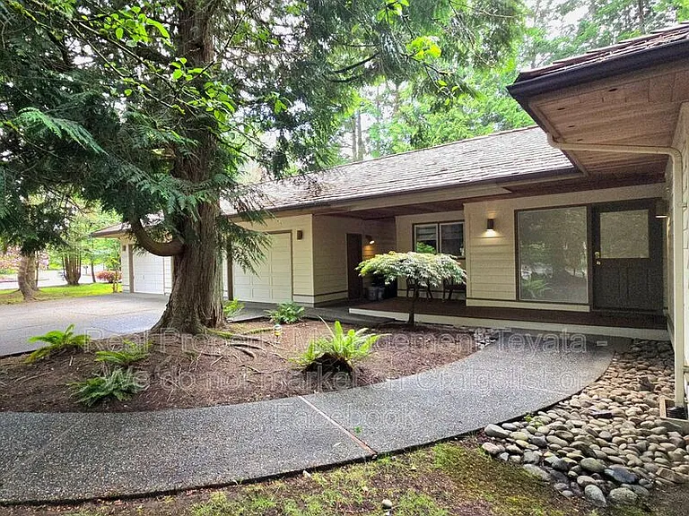 8874 Bald Eagle Dr — Photo 1