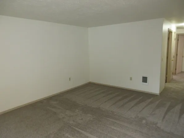835 Piedmont Ave NW #3, Salem, OR 97304
