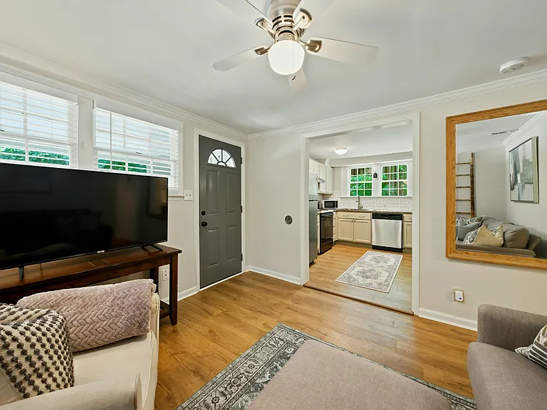 Living room that opens to the eat in kitchen