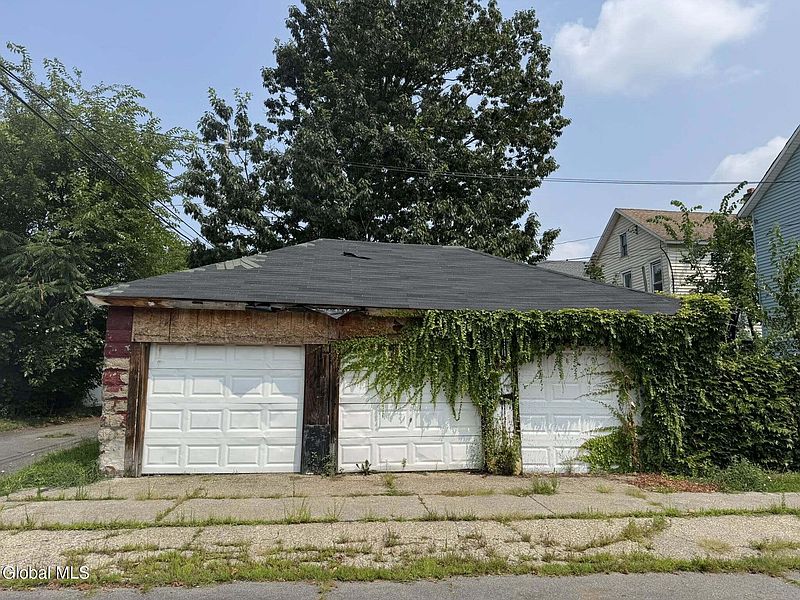 4th image of 343 4th Avenue