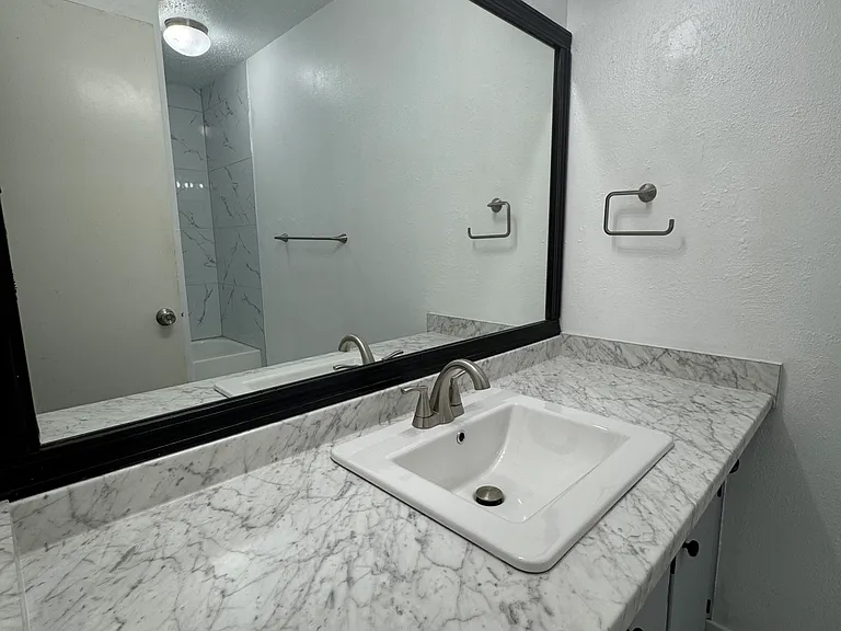 8802 Clearbrook Trl — Photo 9