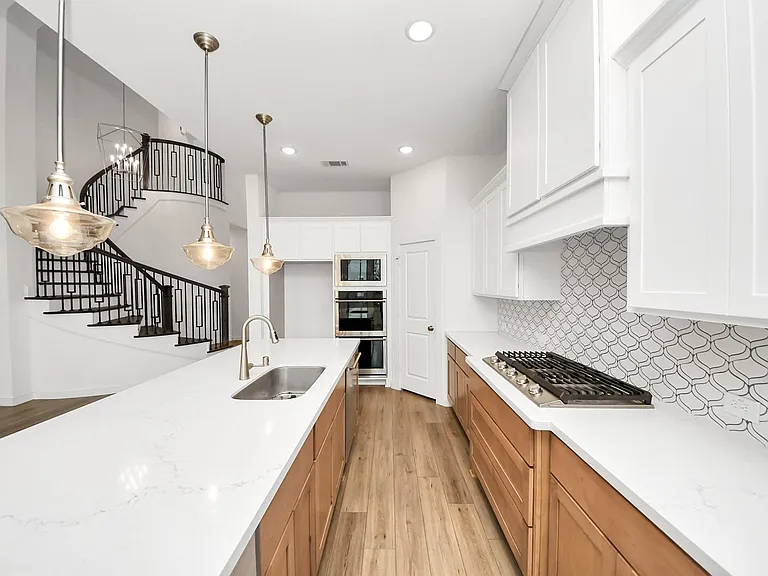 7410 Blue Finch Ln — Photo 8