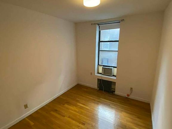 2nd image of 311 W 95th St APT 3D