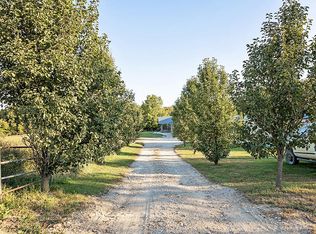 10411 Dogwood Rd, Mountain Grove, MO 65711