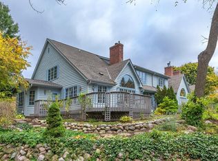 720 Elm Grove Rd, Elm Grove, WI 53122