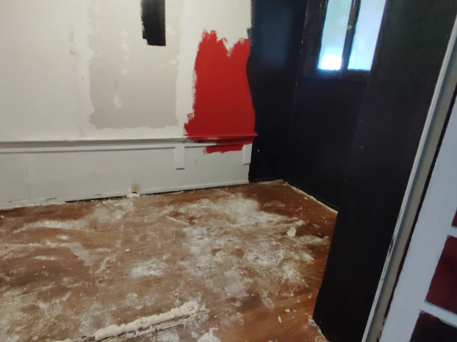 4 bed, 1100 sqft, $975 — Photo 4