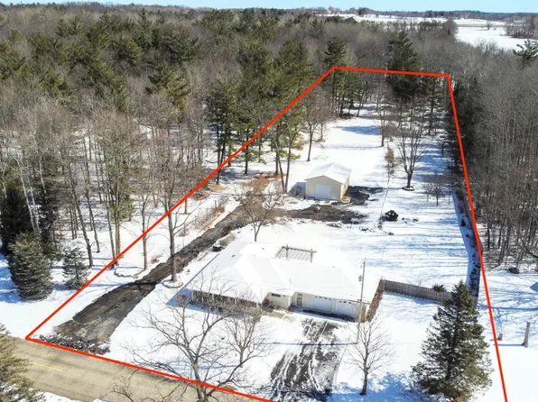 17570 197th Ave, Big Rapids, MI 49307