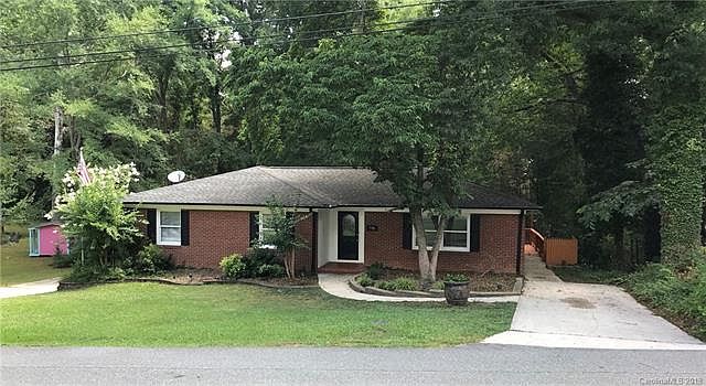 1st image of 341 Sunset Dr SE