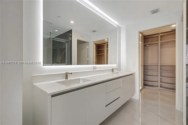 700 NE 24th St #4106 — Photo 25