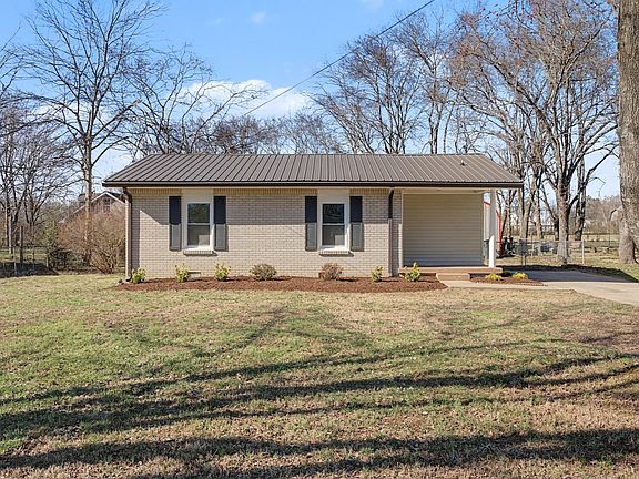2nd image of 110 Green Meadow Dr