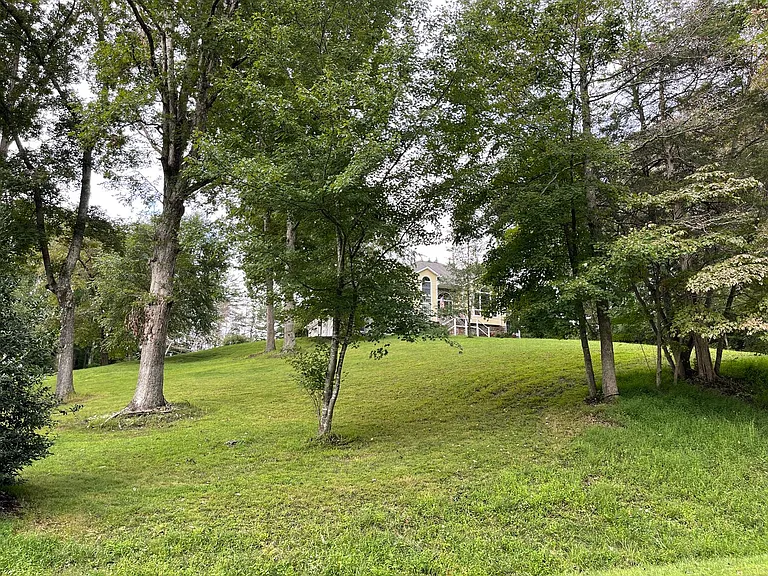 1474 Freeman Dr — Photo 47