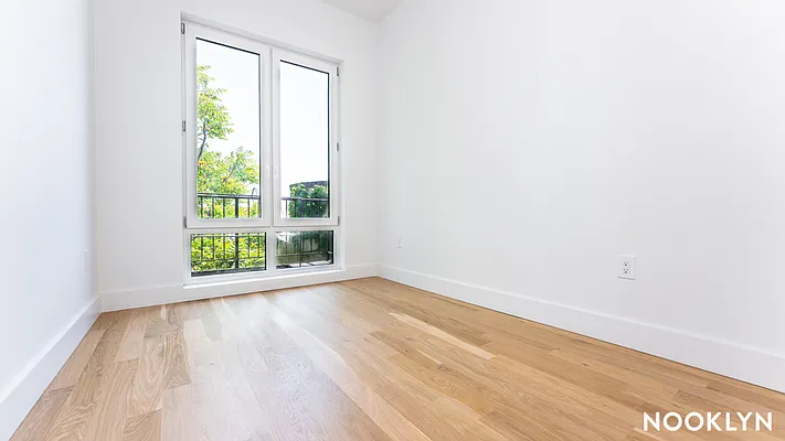 Rented by Nooklyn NYC LLC | media 11