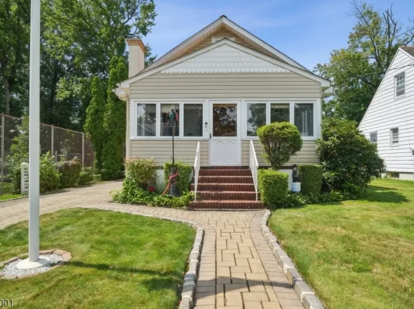 51 Pallant Ave, Linden City, NJ 07036