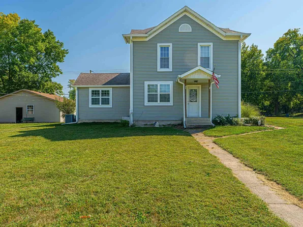 213 W Arch St, San Jose, IL 62682