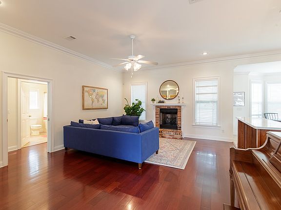 3rd image of 5164 Newman Way