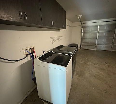 4th image of 9856 S Kingman Dr
