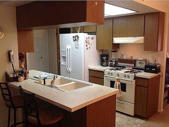 2nd image of 2520 50th St S