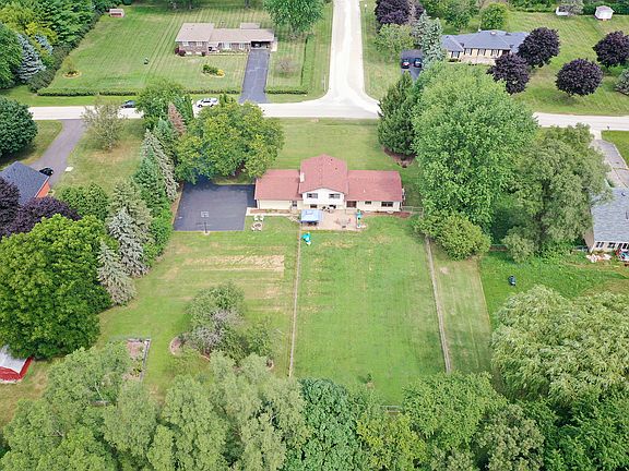 3rd image of 4181 W Gent Dr