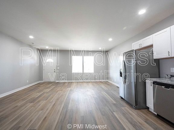 4th image of 1236 W 18th St Unit A