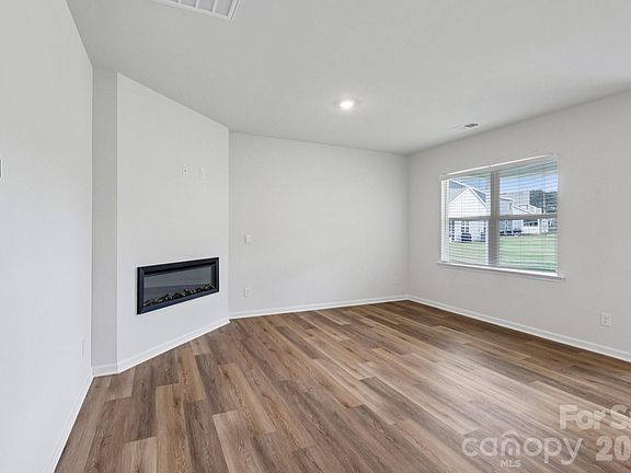 4th image of 45 Ridgehaven Dr
