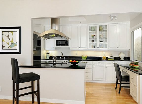 4th image of 707 Bryant St APT 306