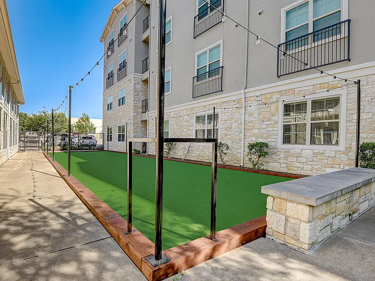 Heritage Village Residences — Photo 30