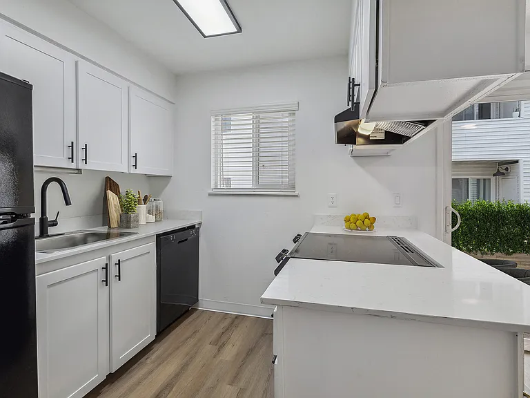 ReNew West Tualatin — Photo 4