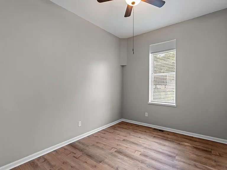 2403 Menard St #1 — Photo 19