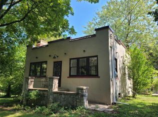 1715 Summit St, Hillsboro, IL 62049