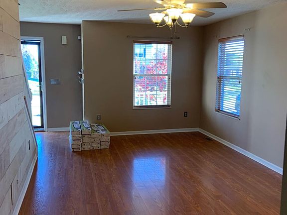 4th image of 1042 Buddleia Ct