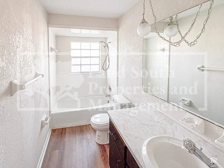 708 Boyd Ct — Photo 8