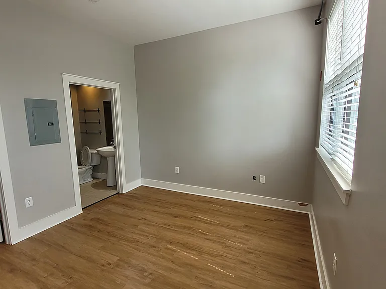 650 S Mill St #118 — Photo 17