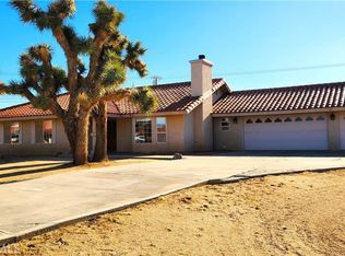8482 El Dorado Ct, Yucca Valley, CA 92284