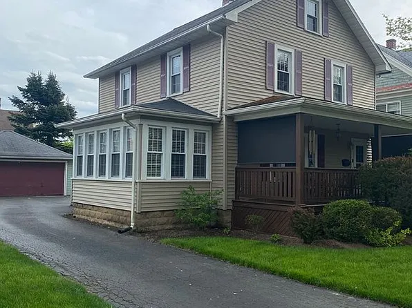 10 Verbeck St, Warren, PA 16365